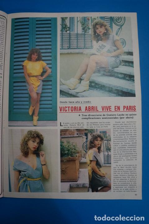 Coleccionismo de revistas y peri&oacute;dicos: RECORTE CLIPPING DE VICTORIA ABRIL SEMANA N&ordm; 2268 PAG. 45 L40