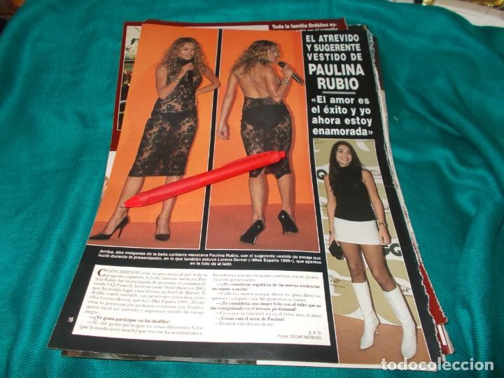 Colecionismo de Revistas e Jornais: RECORTE : ATREVIDO VESTIDO DE PAULINA RUBIO. HOLA, OCTUBRE 2001(#)