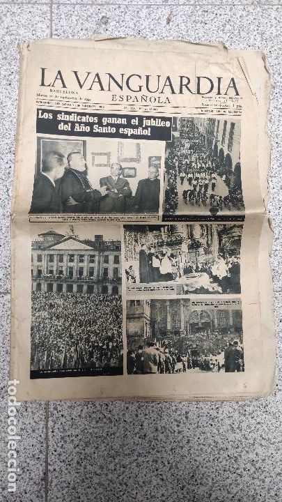 Collezionismo di Riviste e Giornali: LA VANGUARDIA 1954 - LOS SINDICATOS GANAN EL JUBILEO DEL A&Ntilde;O SANTO ESPA&Ntilde;OL