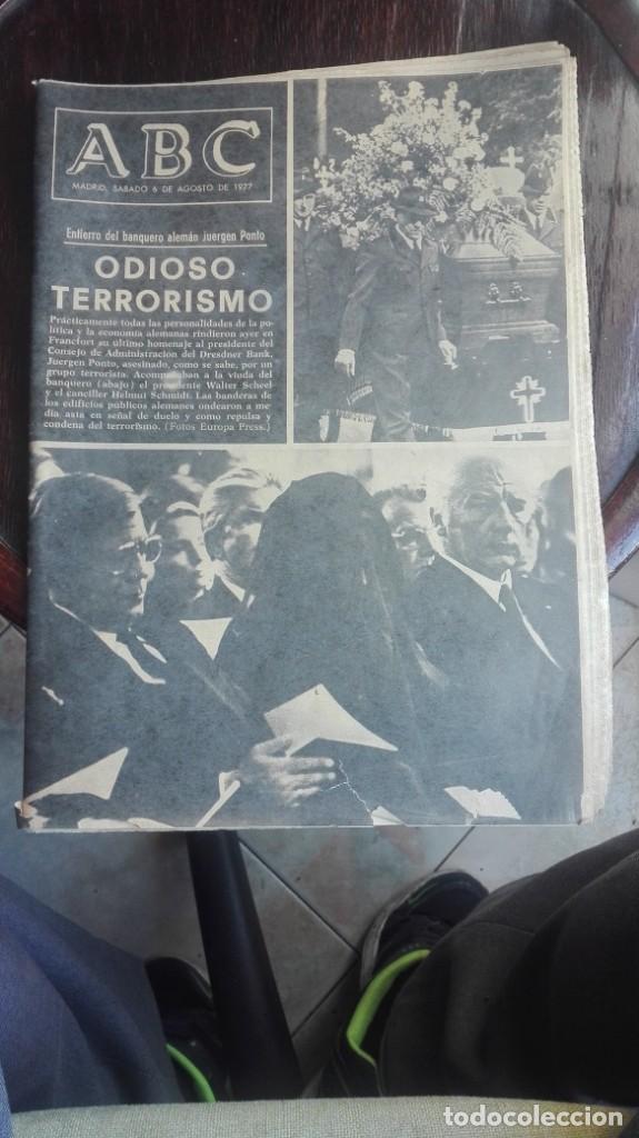 Coleccionismo de Revistas y Peri&oacute;dicos: ABC MADRID s&aacute;bado 6 de agosto de 1977