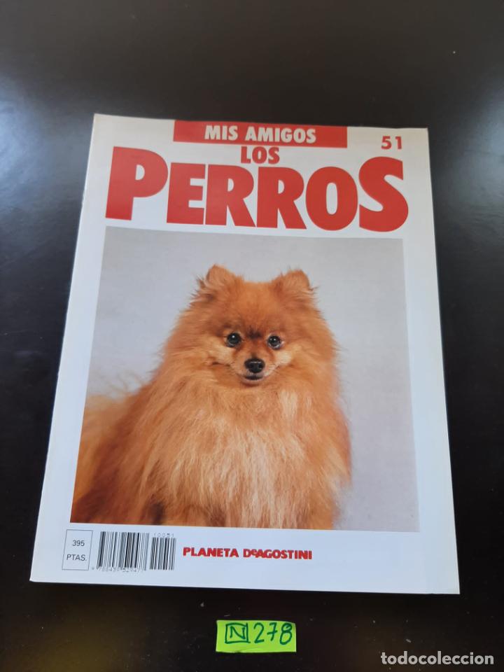 Collection Magazines and Newspapers: Mis amigos los perros