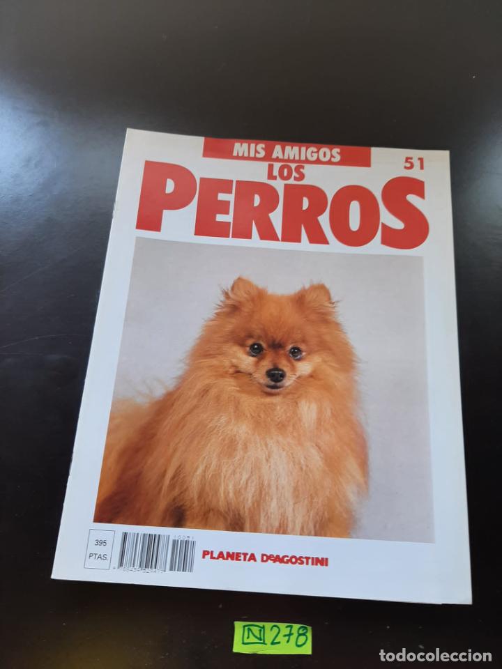Collection Magazines and Newspapers: Mis amigos los perros