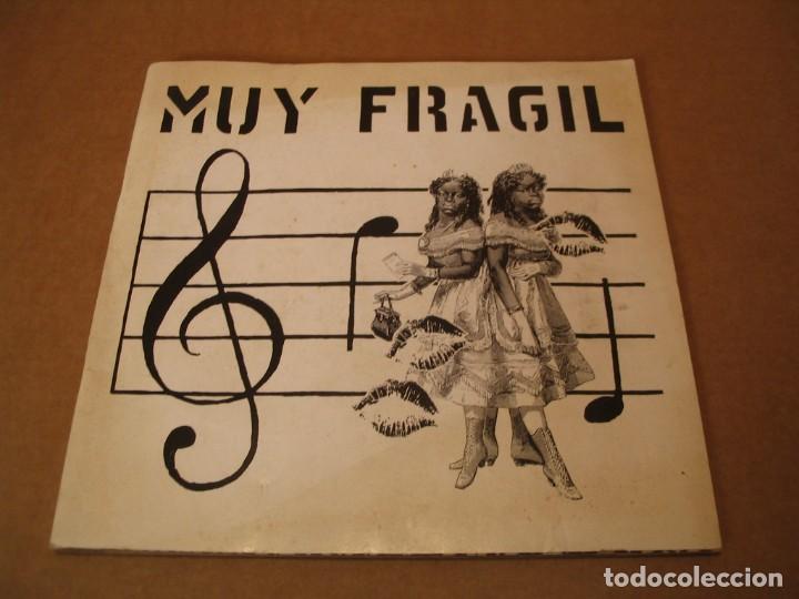 Coleccionismo de revistas y peri&oacute;dicos: REVISTA MUY FRAGIL CON POSTER + CUPONES