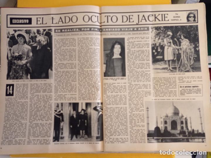 Collection Magazines and Newspapers: jacqueline kennedy jackie onassis