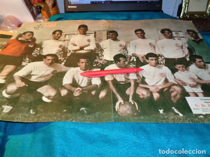 Collection Magazines and Newspapers: RECORTE : POSTER : U.D. SALAMANCA, SEGUNDA DIVISION. TEMPORADA 1960-61. SEMANA, AGTO 1961(#)
