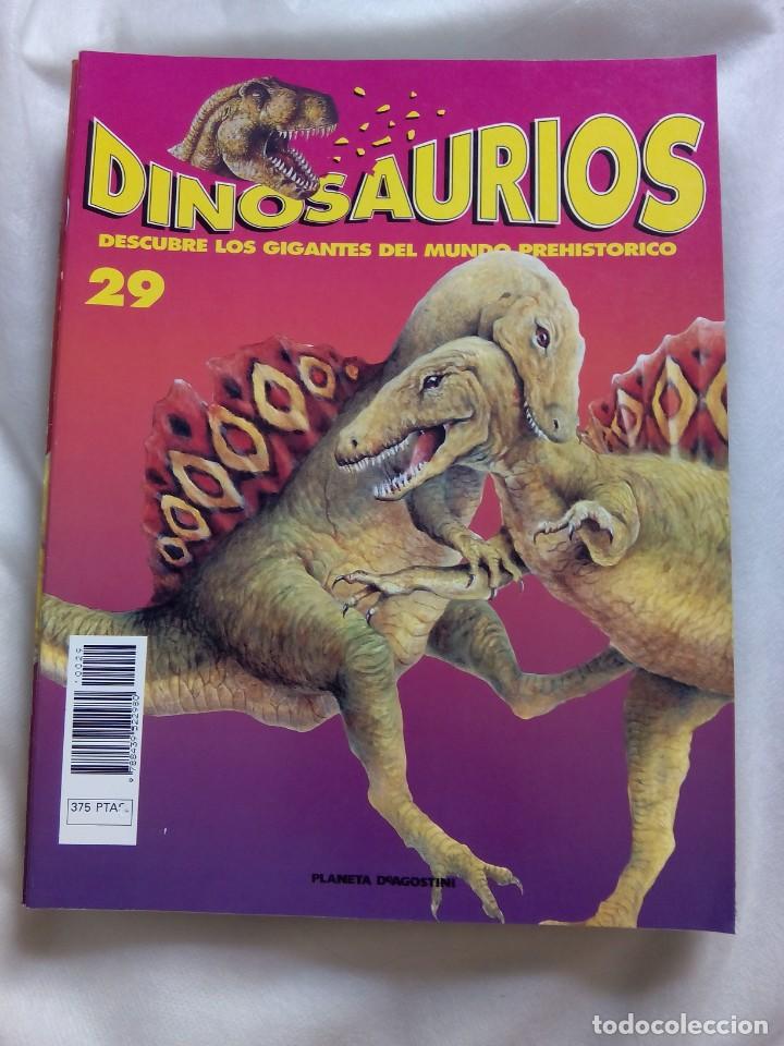Collection Magazines and Newspapers: DINOSAURIOS. DESCUBRE LOS GIGANTES DEL MUNDO PREHIST&Oacute;RICO. N&ordm;29 / PLANETA D'AGOSTINI