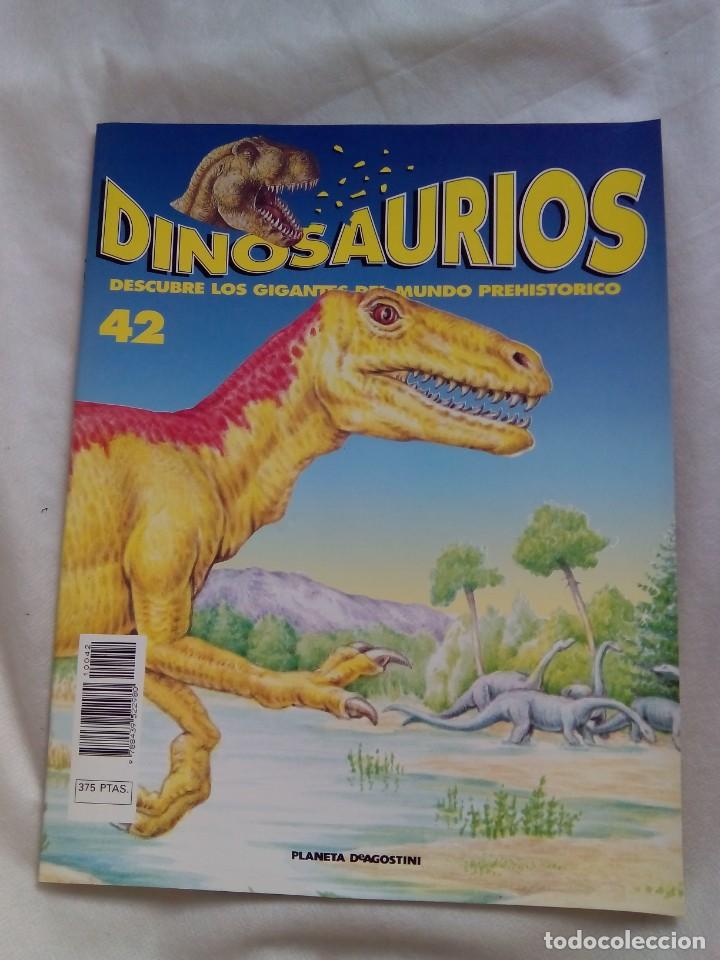 Collection Magazines and Newspapers: DINOSAURIOS. DESCUBRE LOS GIGANTES DEL MUNDO PREHIST&Oacute;RICO. N&ordm;42 / PLANETA D'AGOSTINI
