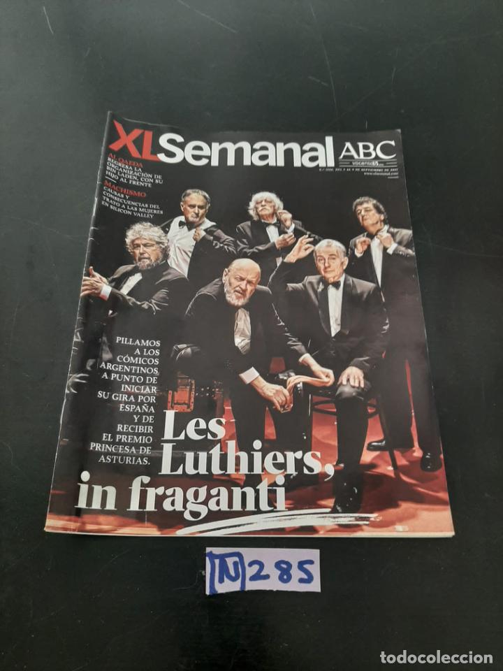 Collection Magazines and Newspapers: XI Semanal