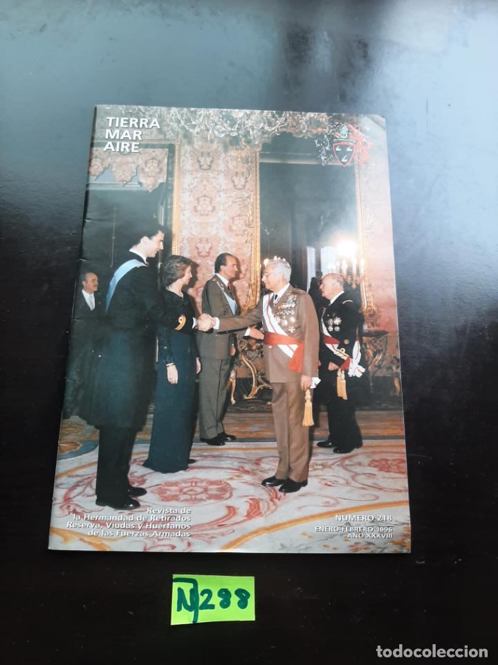 Collection Magazines and Newspapers: Tierra Mar Aire