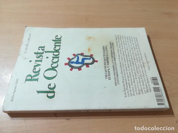Coleccionismo de Revistas y Peri&oacute;dicos: REVISTA DE OCCIDENTE / 230-231 / 2000 / AG29