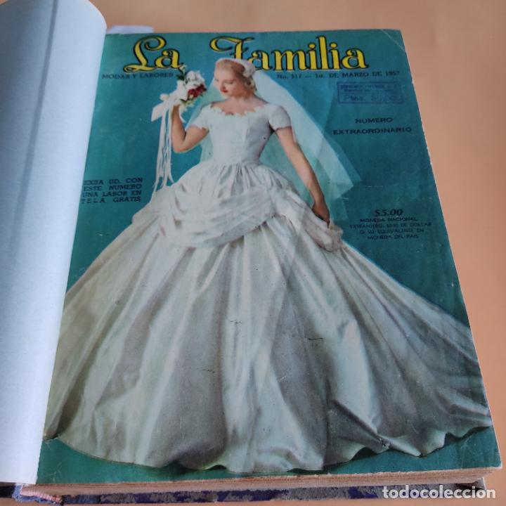 Coleccionismo de Revistas y Periódicos: LA FAMILIA. MODAS Y LABORES. 6 REVISTAS ENCUADERNADAS. MARZO HASTA AGOSTO. 1957/58. LEER. VER FOTOS. - Foto 2 - 280409703