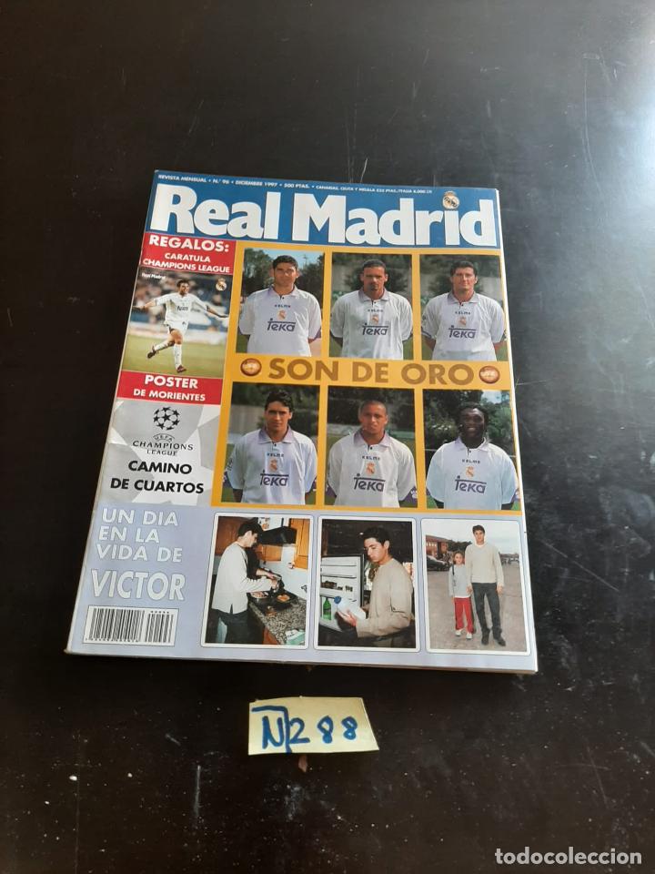 Sammeln von Zeitschriften und Zeitungen: Real Madrid
