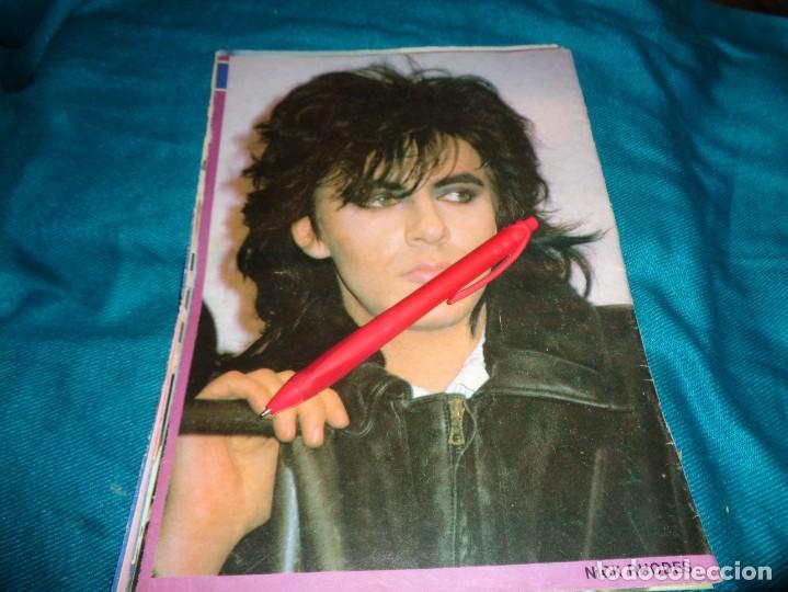 recorte : mini poster de nick rhodes, del grupo - Buy Other modern ...