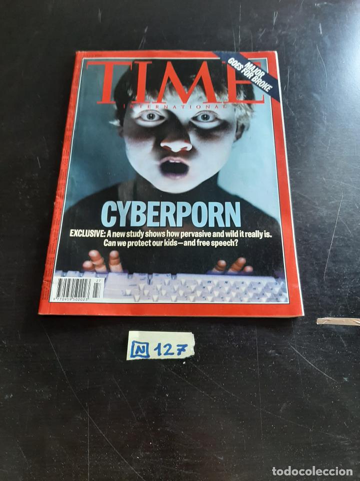 Collection Magazines and Newspapers: Time