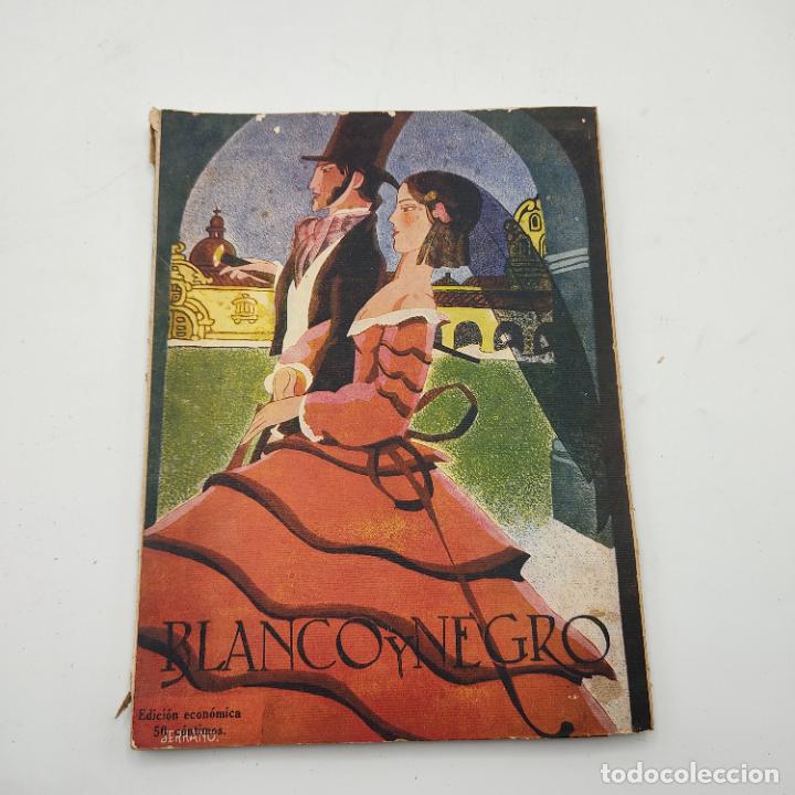 Collectionnisme de Revues et Journaux: REVISTA. BLANCO Y NEGRO. ILUSTRADA. N&ordm;2314. A&Ntilde;O 45.1935. MARISCAL BADOGLIO. SIN PAGINAR. LEER. VER.