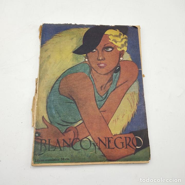Collection Magazines and Newspapers: REVISTA. BLANCO Y NEGRO. ILUSTRADA. N&ordm;2306. A&Ntilde;O 45.1935. SIN PAGINAR. LEER. VER.