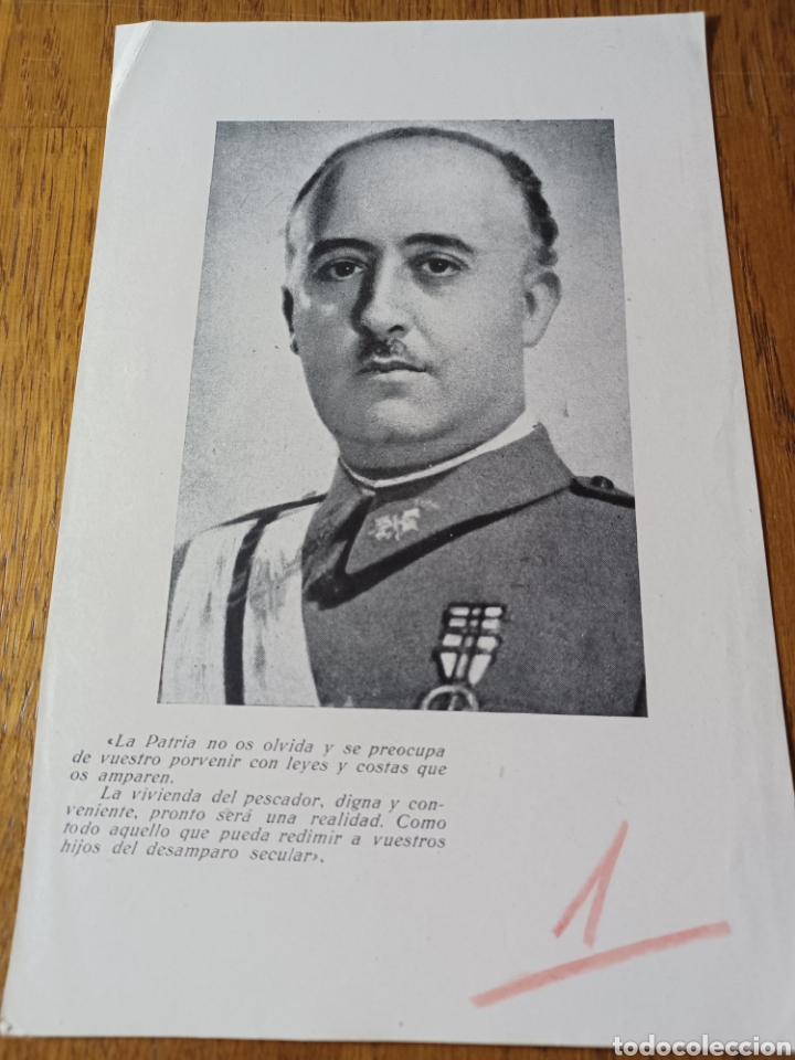 Sammeln von Zeitschriften und Zeitungen: RETRATO FOTOGR&Aacute;FICO DEL GENERALISIMO FRANCO .P&Aacute;GINA REVISTA. 21 X 14 CM