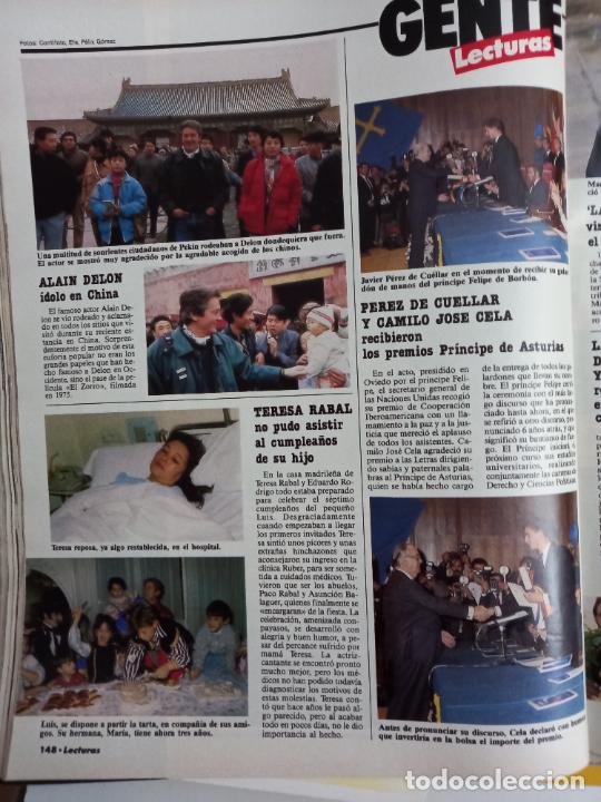 Coleccionismo de revistas y peri&oacute;dicos: ALAIN DELON EN CHINA TERESA RABAL PEREZ DE CUELLAR CAMILO JOSE CELA EL PRINCIPE FELIPE