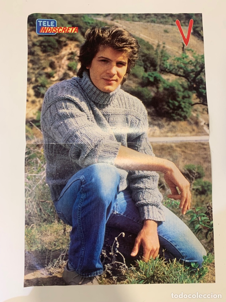 Colecionismo de Revistas e Jornais: P&oacute;ster de la revista tele indiscreta de la serie V los visitantes teleindiscreta