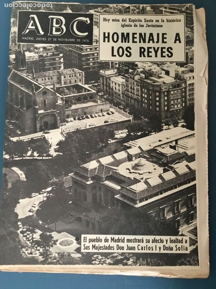 Coleccionismo de Revistas y Peri&oacute;dicos: PERIODICO ABC 27.11.1975. HOMENAJE A LOS REYES