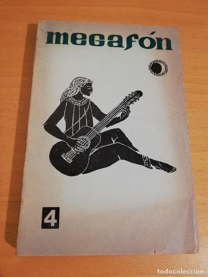 Collectionnisme de Revues et Journaux: MEGAF&Oacute;N. REVISTA INTERDISCIPLINARIA DE ESTUDIOS LATINOAMERICANOS N&ordm; 4 (DICIEMBRE 1976)