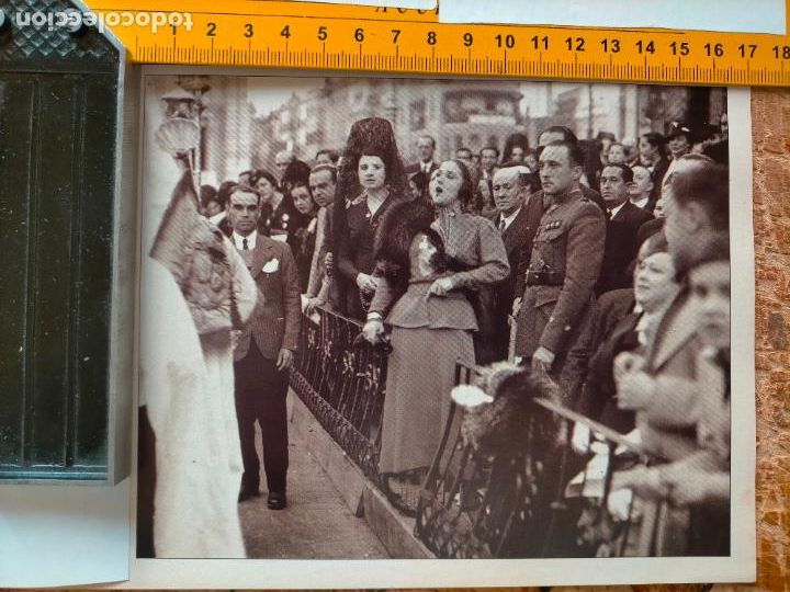 Coleccionismo de Revistas y Peri&oacute;dicos: antiguo recorte informacion grafica : SEVILLA CARMEN POLO SEMANA SANTA 1940 SAETA ESTRELLITA CASTRO