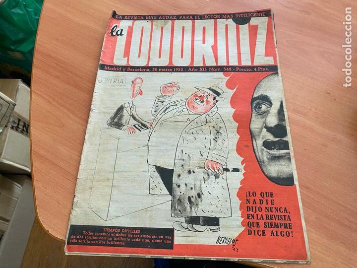 Coleccionismo de Revistas y Peri&oacute;dicos: LA CODORNIZ N&ordm; 542 PORTADA HERREROS. 30 MARZO 1952 (CODG2)