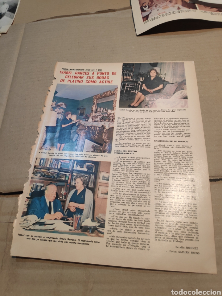 Collection Magazines and Newspapers: P RECORTE 1 PAGINA ISABEL GARCES