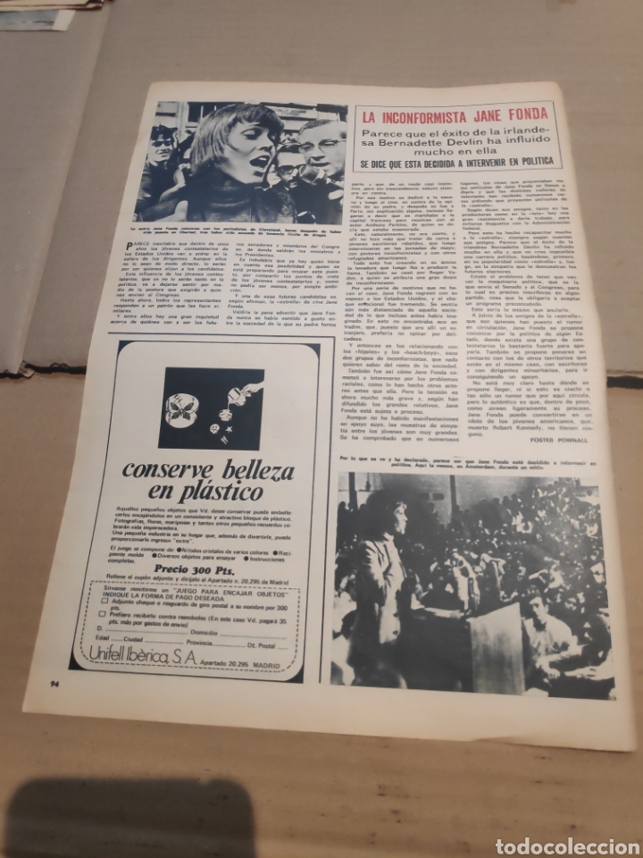 Collection Magazines and Newspapers: P RECORTE JANE FONDA