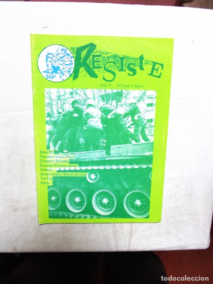 Coleccionismo de revistas y peri&oacute;dicos: REVISTA RESISTE ZNB.9