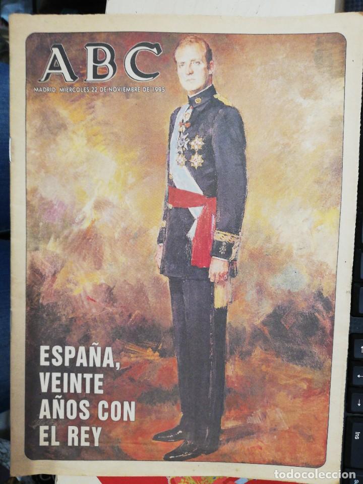Coleccionismo de Revistas y Peri&oacute;dicos: ABC. ESPA&Ntilde;A VEINTE A&Ntilde;OS CON EL REY. MIERCOLES 22 DE NOVIEMBRE DE 1995.