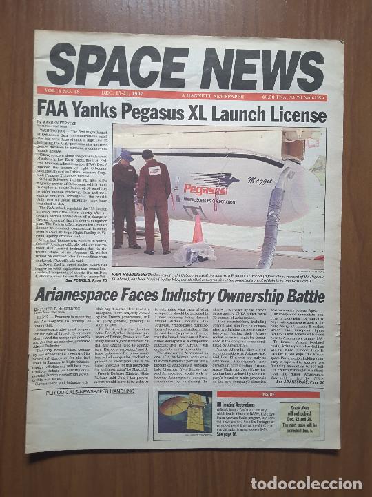 Coleccionismo de revistas y peri&oacute;dicos: Space News Vol. 8, No 48. Noticias del espacio. En ingl&eacute;s.