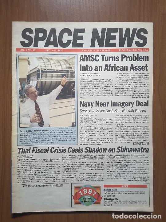 Collezionismo di Riviste e Giornali: Space News Vol. 8, No 47. Noticias del espacio. En ingl&eacute;s.
