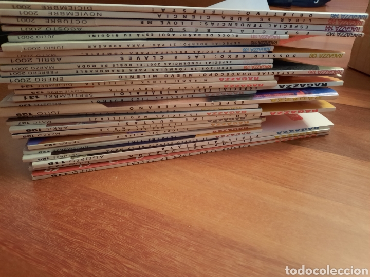 Coleccionismo de Revistas y Peri&oacute;dicos: Revistas ragazza lote 28 revistas 1999 a 2001