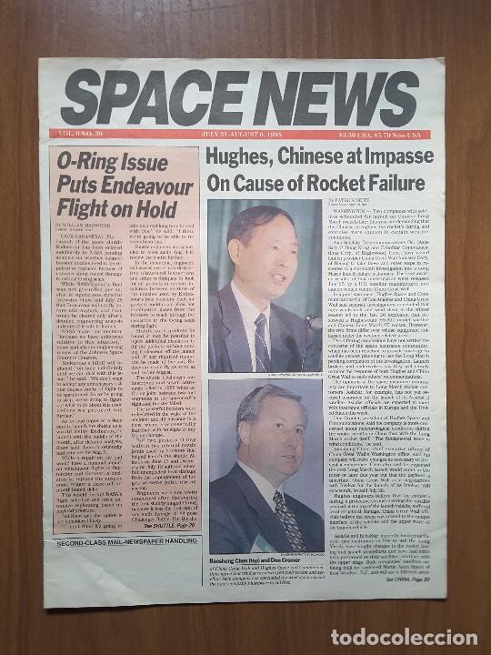 Sammeln von Zeitschriften und Zeitungen: Space News Vol. 6, No 30. Noticias del espacio. En ingl&eacute;s.