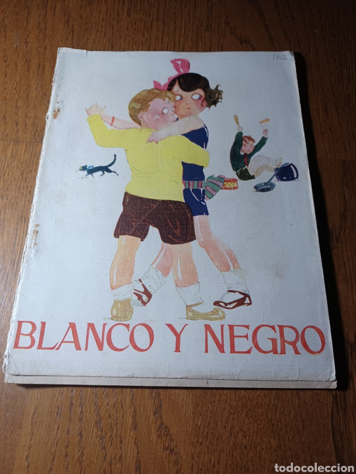 Sammeln von Zeitschriften und Zeitungen: REVISTA 1924 LOS REYES DE ITALIA EN ESPA&Ntilde;A. PARTIDO DE FUTBOL EN CHAMARTIN. EMBAJADA ITALIANA