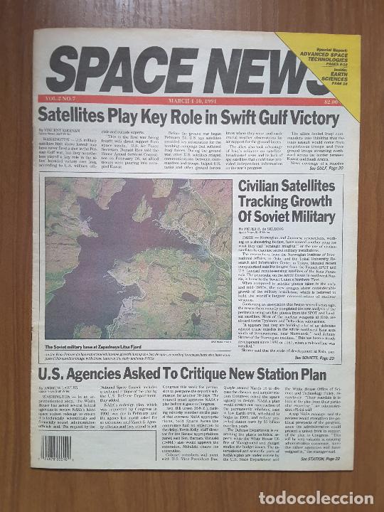 Collezionismo di Riviste e Giornali: Space News Vol. 2, No 7. Noticias del espacio. En ingl&eacute;s.