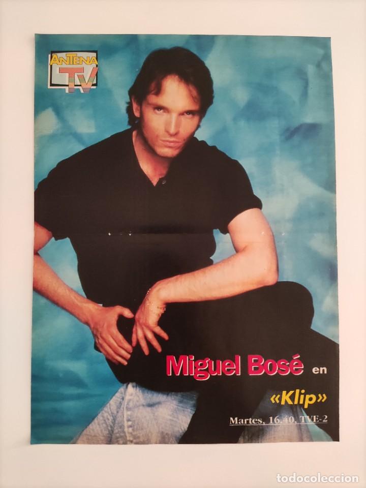 Coleccionismo de Revistas y Peri&oacute;dicos: Antena TV Poster Miguel Bos&eacute; en Klip