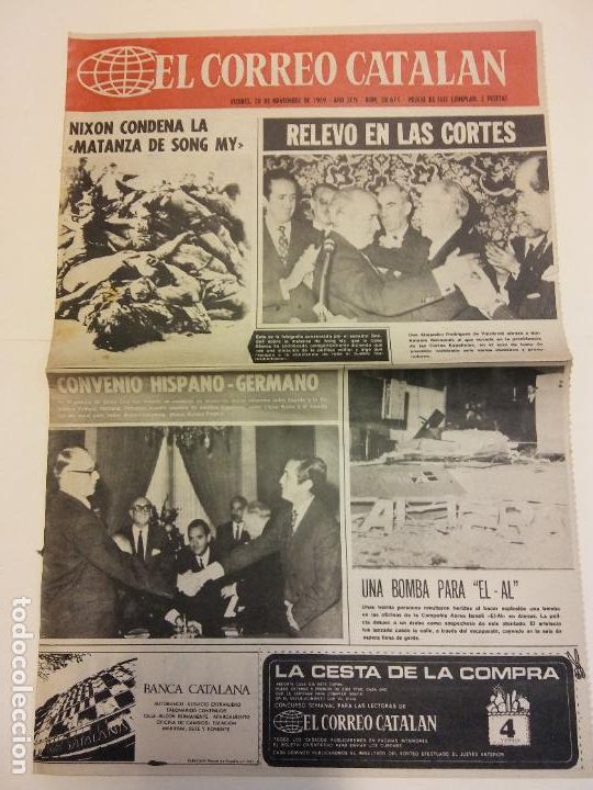 Coleccionismo de revistas y peri&oacute;dicos: EL CORREO CATALAN. NOVIEMBRE 1969. 2 P&Aacute;GINAS. NIXON CONDENA LA MATANZA DE SONG MY
