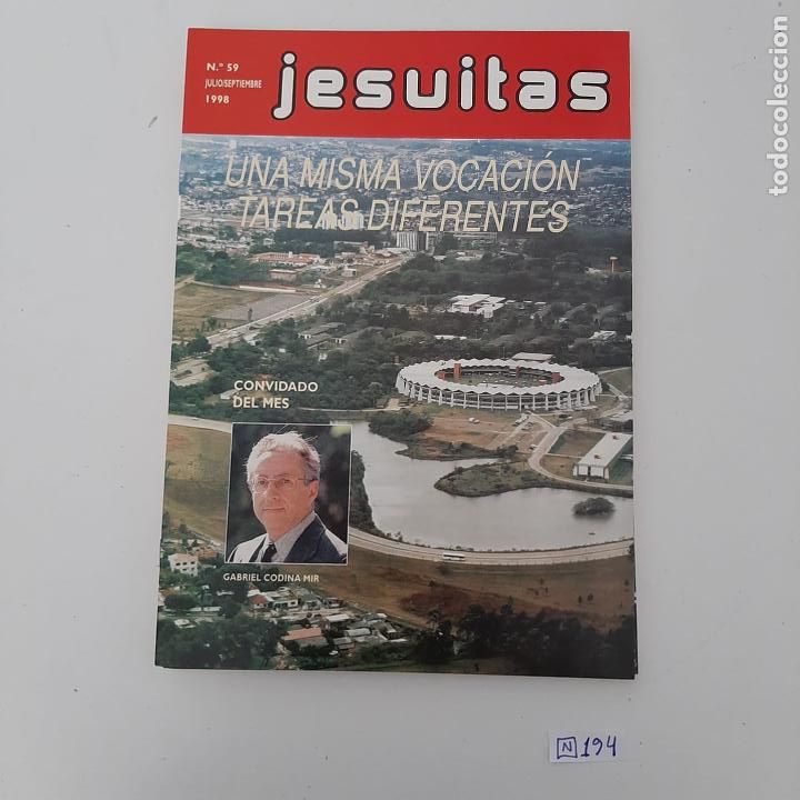 Coleccionismo de revistas y peri&oacute;dicos: Jesuitas - Foto 1