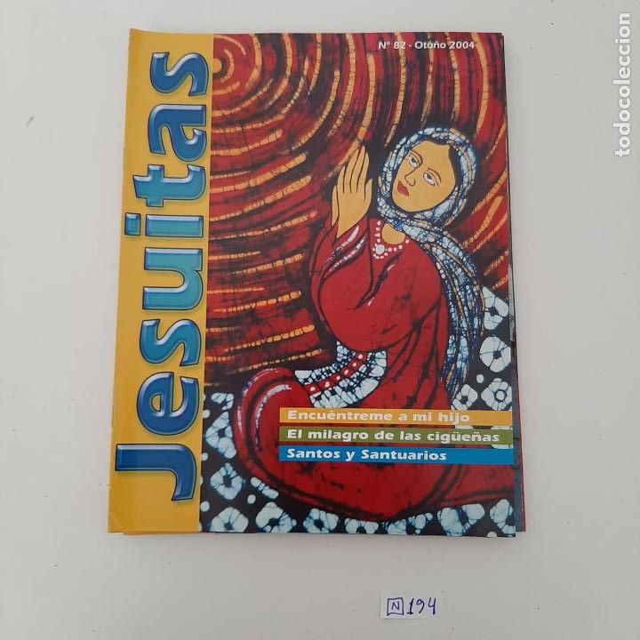 Collection Magazines and Newspapers: Jesuitas