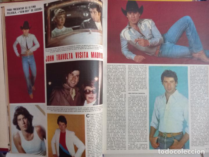 Collection Magazines and Newspapers: JOHN TRAVOLTA