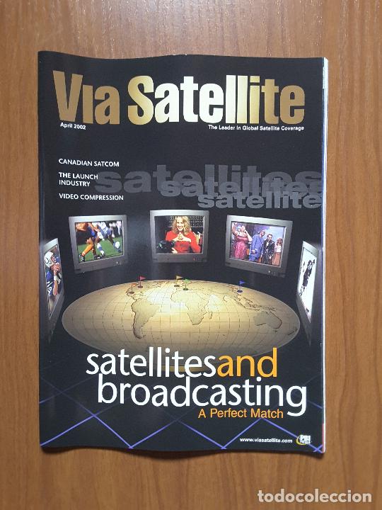 Coleccionismo de revistas y peri&oacute;dicos: Via Satellite - April 2002