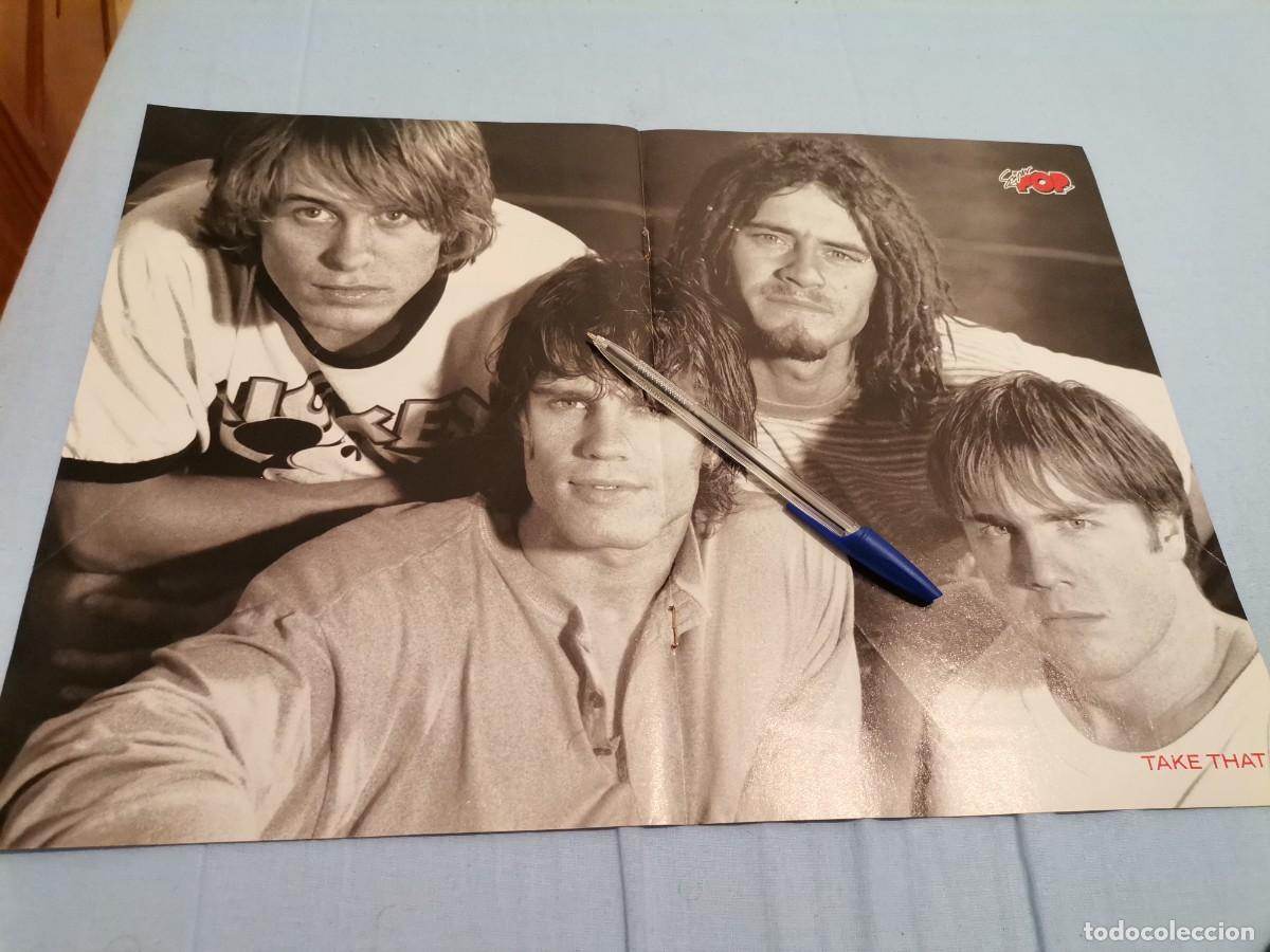 Coleccionismo de Revistas y Peri&oacute;dicos: SUPER POP P&Oacute;STER GRUPO TAKE THAT TRASERA LEONARDO DICAPRIO