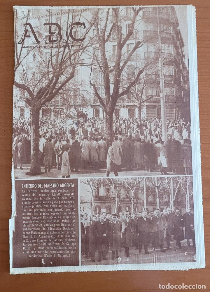 Coleccionismo de Revistas y Peri&oacute;dicos: Recortes ABC 24-1-58 Entierro del Maestro Argenta
