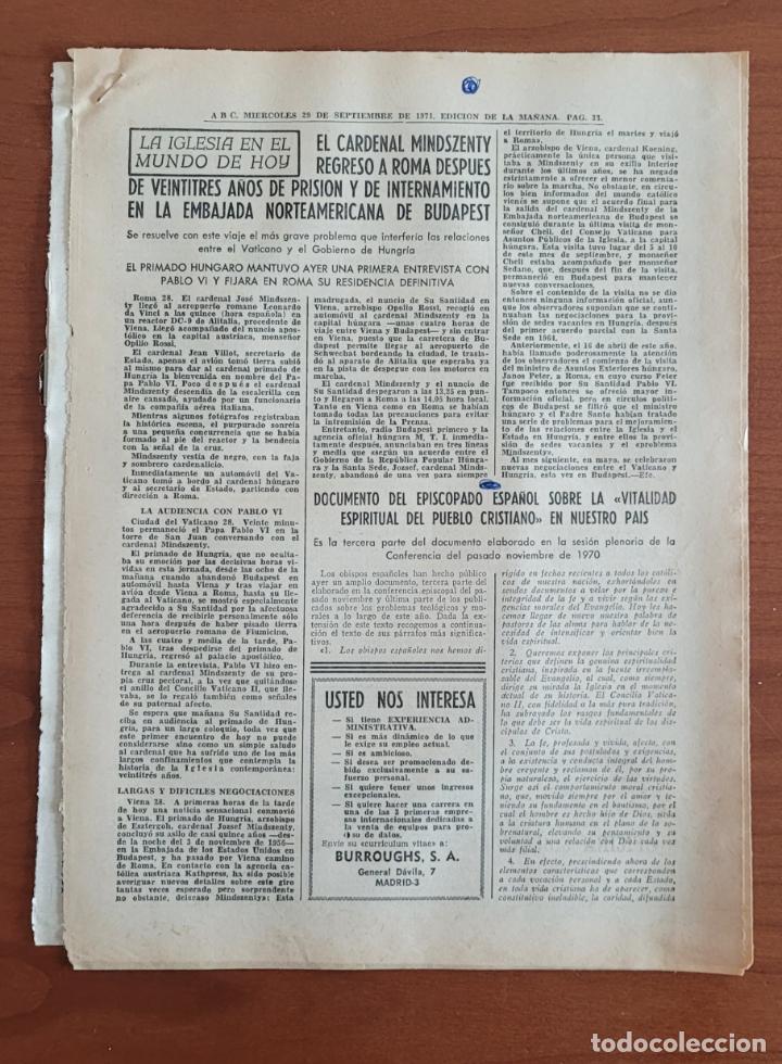Coleccionismo de Revistas y Peri&oacute;dicos: Recortes ABC 29-9-71 Cardenal Mindszenty salida de su reclusi&oacute;n en Budapest y llegada a Roma
