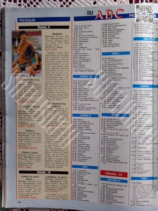 Collection Magazines and Newspapers: JOHN TRAVOLTA