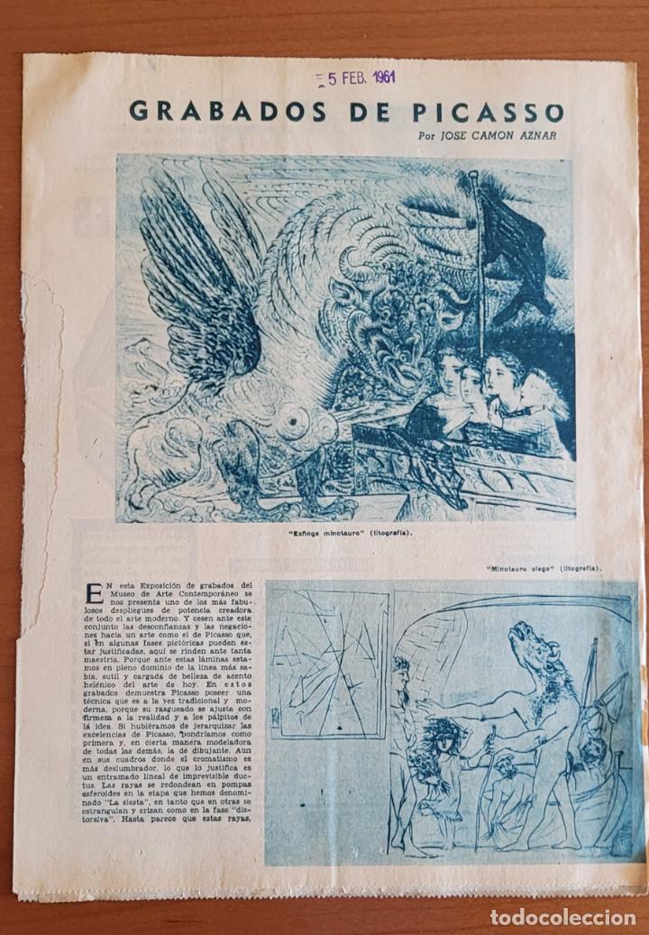 Coleccionismo de Revistas y Peri&oacute;dicos: Recortes ABC 5-2-61 Picasso, grabados