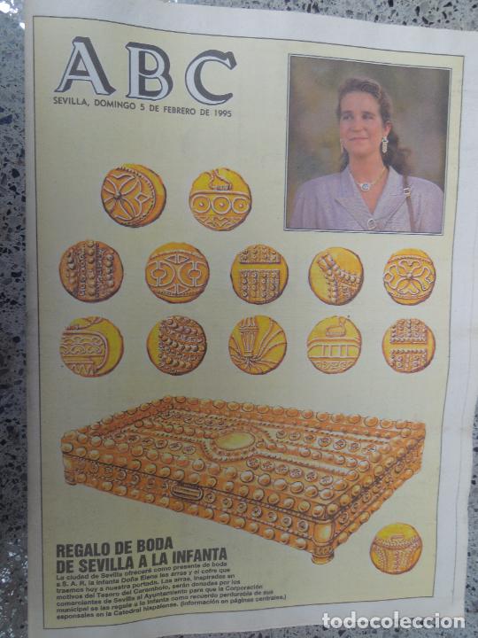 Coleccionismo de Revistas y Peri&oacute;dicos: ABC SEVILLA 05-02-1995 - PORTADA REGALO DE BODA DE SEVILLA A LA INFANTA ELENA - COMPLETO