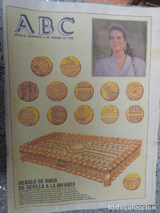 Coleccionismo de Revistas y Peri&oacute;dicos: ABC SEVILLA 05-02-1995 - PORTADA REGALO DE BODA DE SEVILLA A LA INFANTA ELENA - COMPLETO